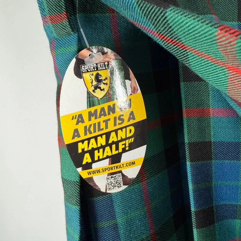 Sport Kilt Green Gunn Tartan Plaid Scottish USA Made Utility Adjustable Mens M - Picture 3 of 11